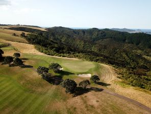 Kauri Cliffs 14th Aerial Green Back